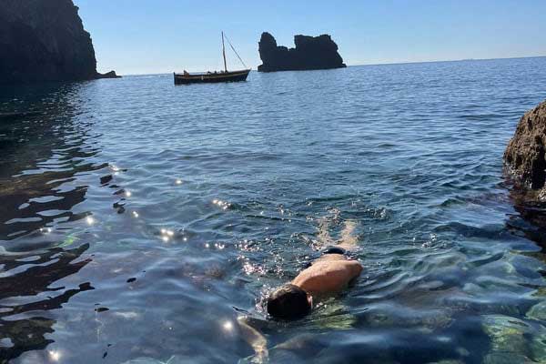 Ischia Savage: Snorkeling Tour
